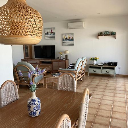 Beach House With The Heated Pool Next To Rocky Point Corralejo Exteriér fotografie