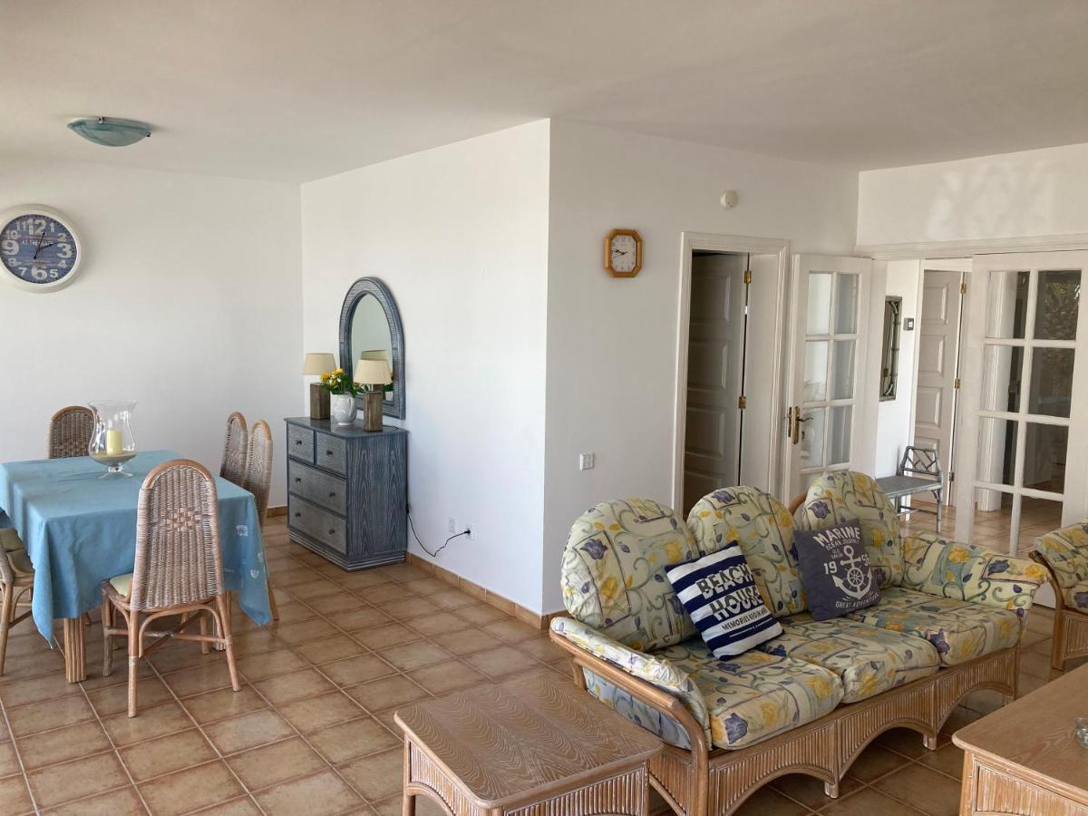 Beach House With The Heated Pool Next To Rocky Point Corralejo Exteriér fotografie