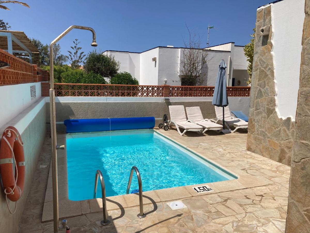 Beach House With The Heated Pool Next To Rocky Point Corralejo Exteriér fotografie