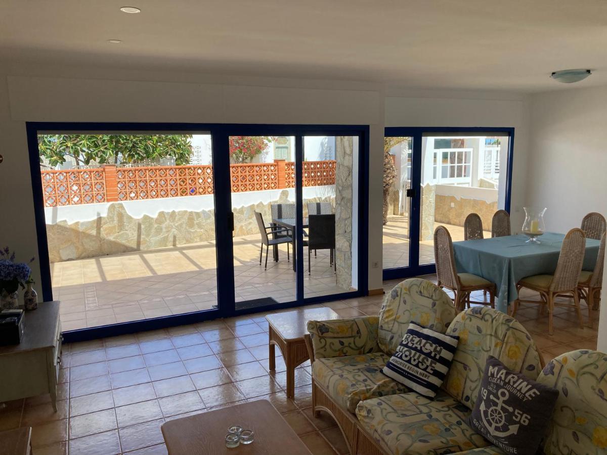 Beach House With The Heated Pool Next To Rocky Point Corralejo Exteriér fotografie