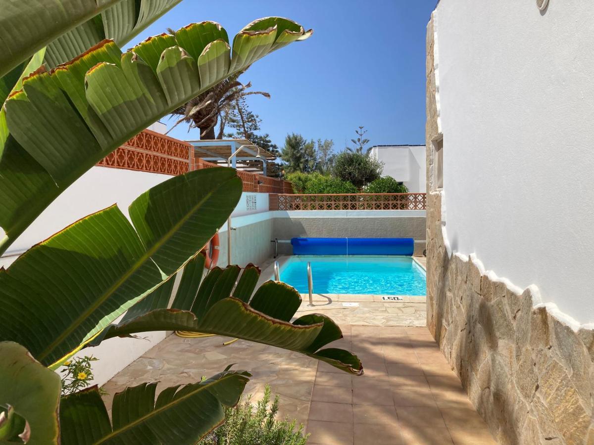 Beach House With The Heated Pool Next To Rocky Point Corralejo Exteriér fotografie