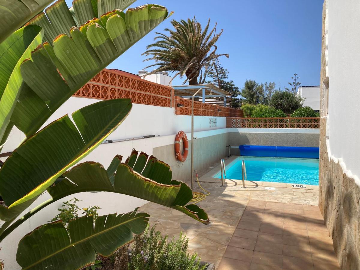 Beach House With The Heated Pool Next To Rocky Point Corralejo Exteriér fotografie