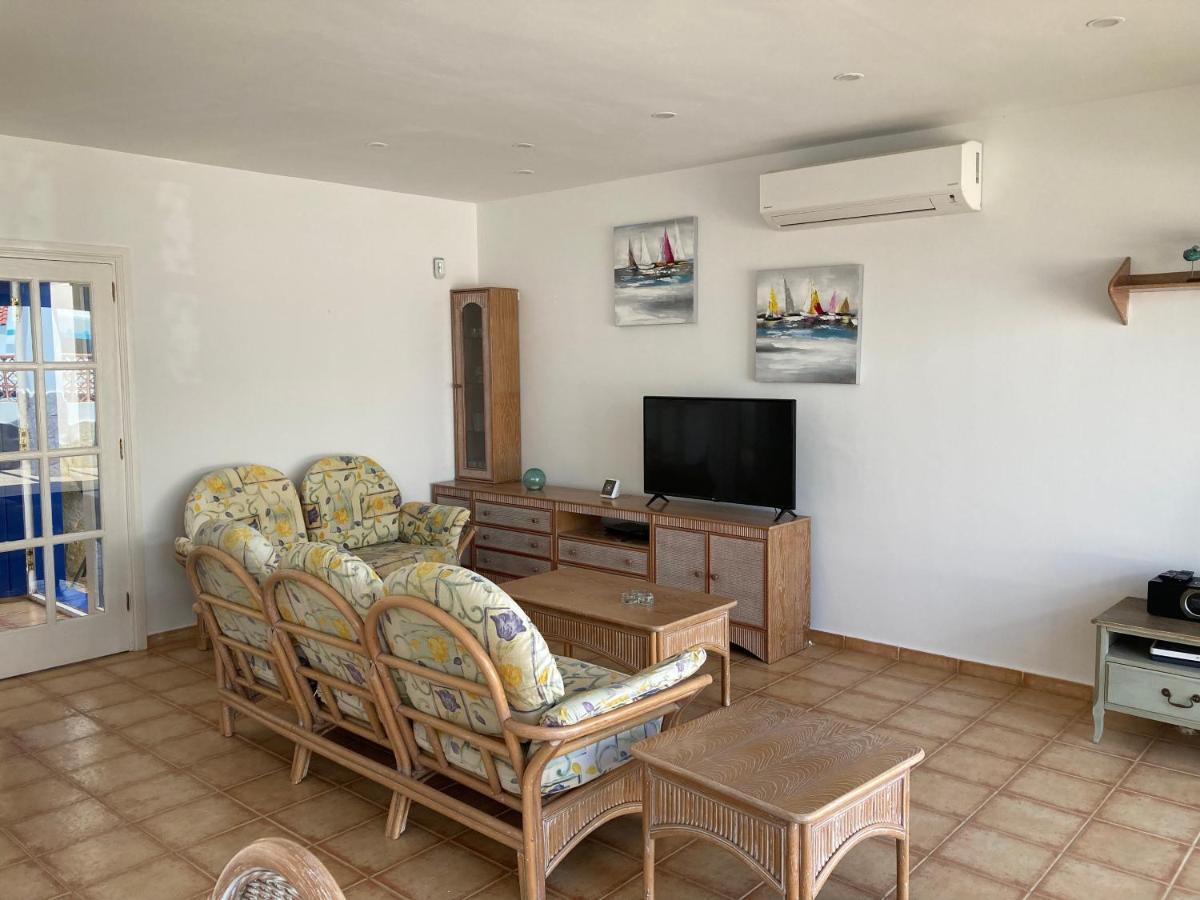Beach House With The Heated Pool Next To Rocky Point Corralejo Exteriér fotografie