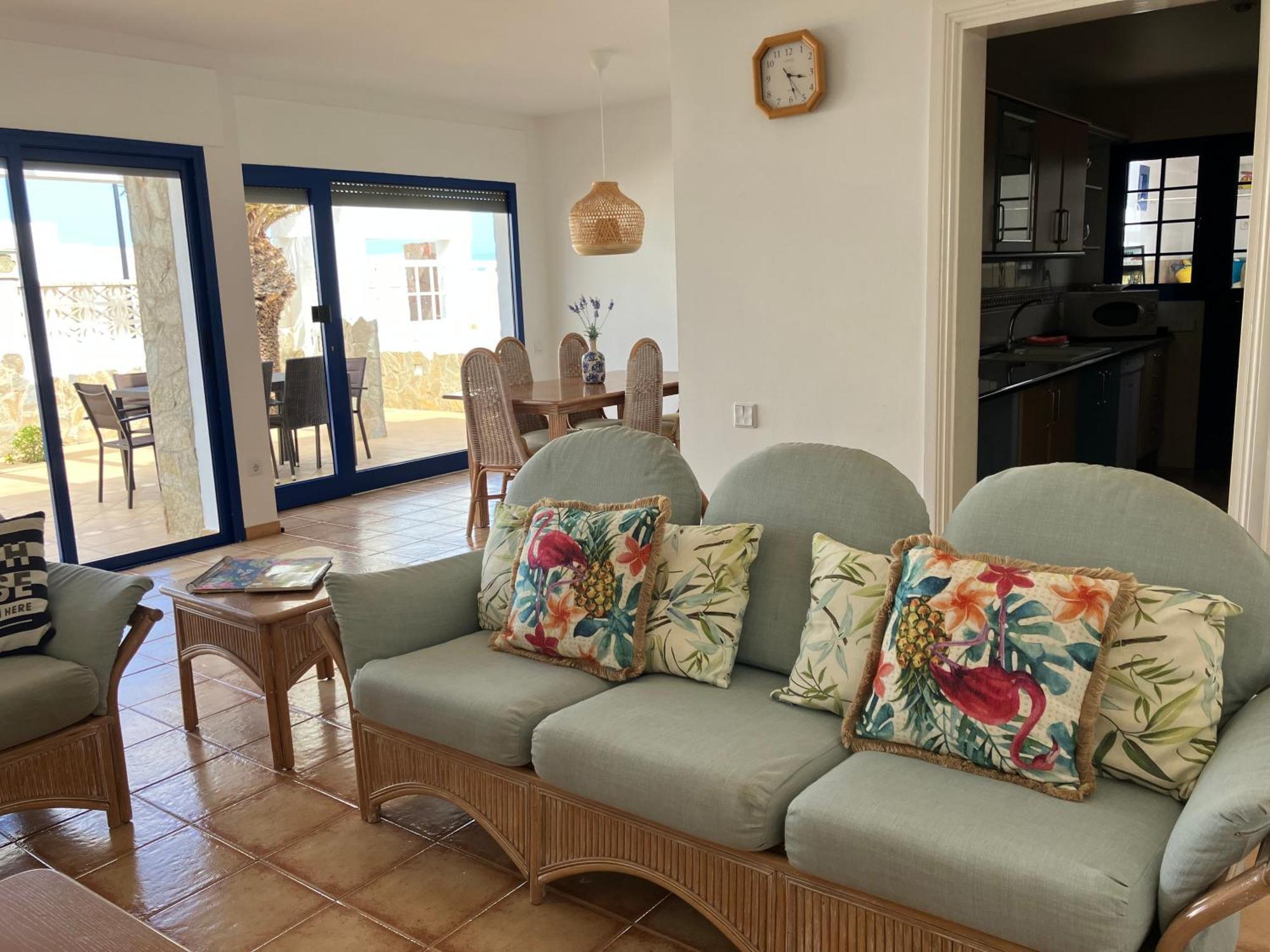 Beach House With The Heated Pool Next To Rocky Point Corralejo Exteriér fotografie