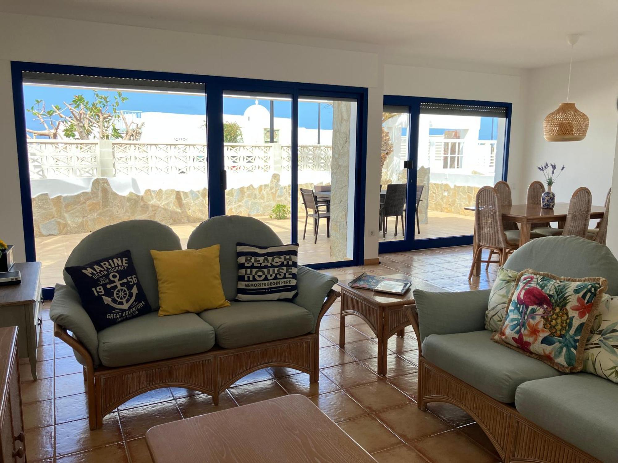 Beach House With The Heated Pool Next To Rocky Point Corralejo Exteriér fotografie